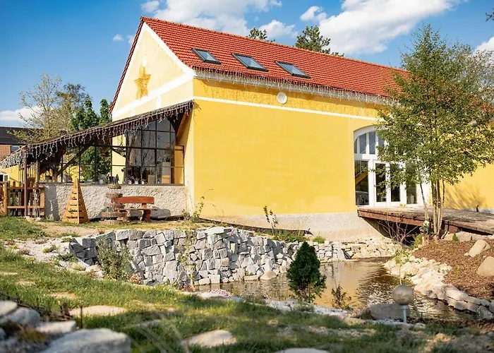 Lantgård Farma Mlyn